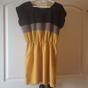 ‎TAKARA Dress Size XL
